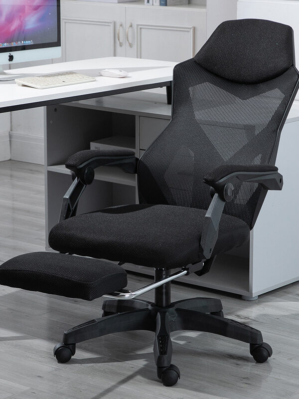 ergonomiczny-obrotowy-fotel-biurowy-krzeslo-z-zaglowkiem-i-podnozkiem-czarny70a685a82a3542f1b34e56e376b2d020.jpg Ergonomiczny, obrotowy fotel biurowy, krzesło z zagłówkiem i podnóżkiem - czarny