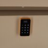 inteligentna-szafka-nocna-z-oswietleniem-led-i-ladowaniem-bezprzewodowym-ciemny-bez0a38fb758e3547ef8a02d03a2fce5ce0.jpg Inteligentna szafka nocna z oświetleniem LED i ładowaniem bezprzewodowym - ciemny beż